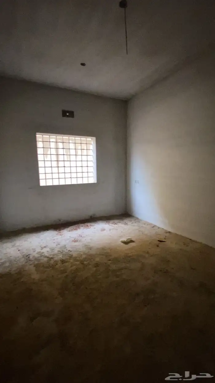 للبيع عماره فلتين واربع شقق في حي السلام مدينه ابها 30