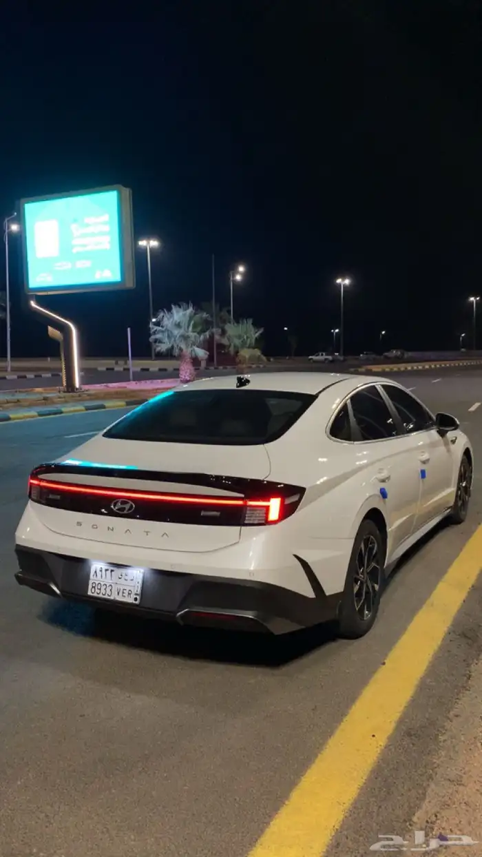 سوناتا 2024 لتقبيل وتواصل 0