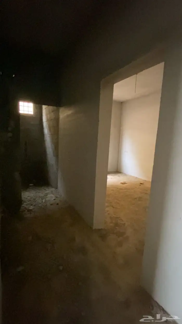 للبيع عماره فلتين واربع شقق في حي السلام مدينه ابها 34
