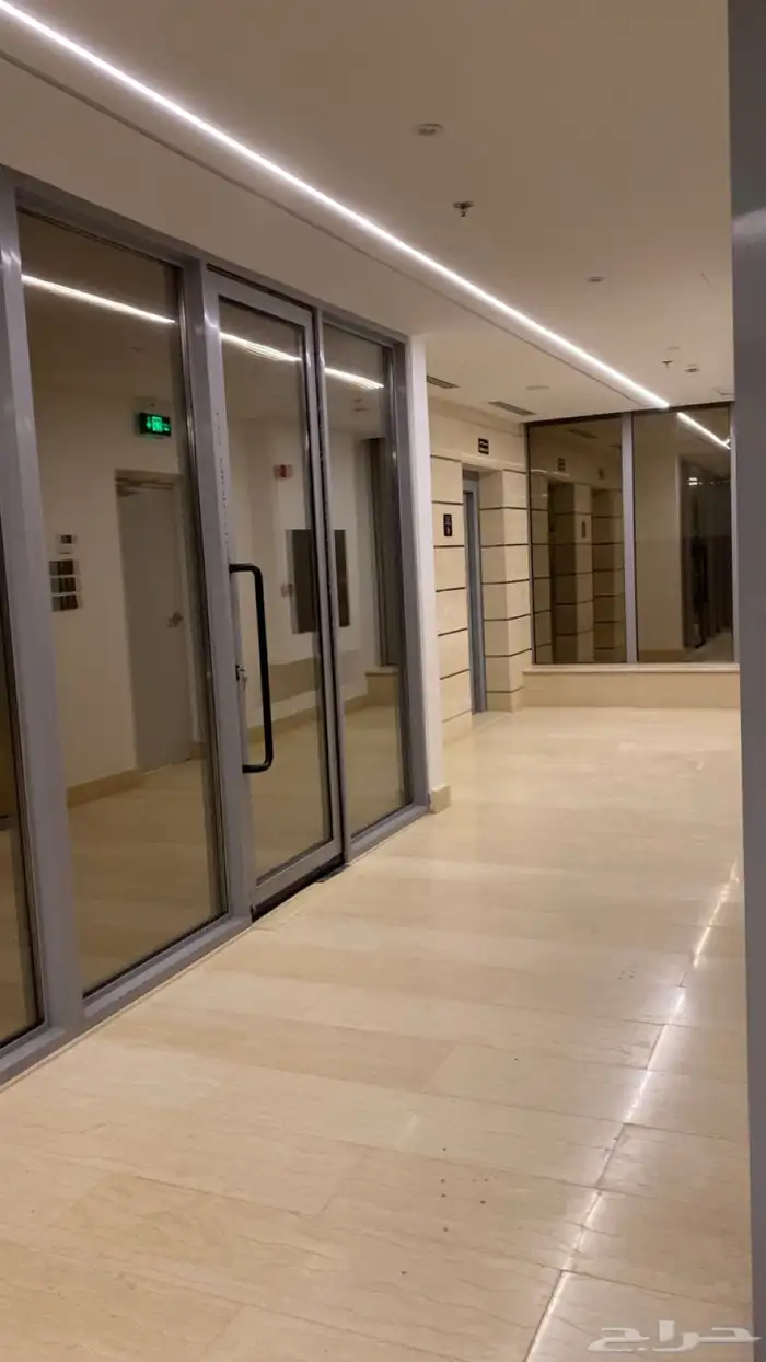 شقة سكنيه جديدة مفروشه للايجار السنوي برج جلامور 5 18