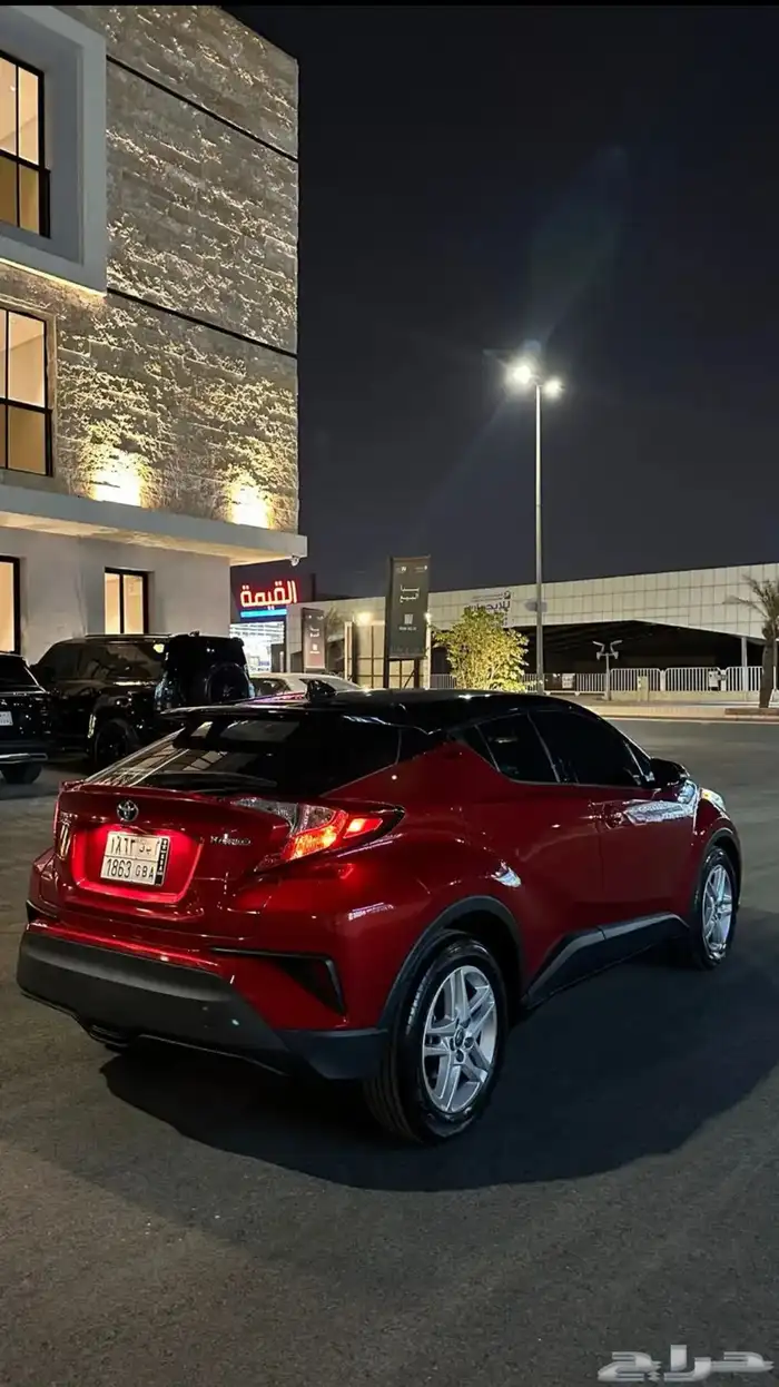 تويوتا CH-R 4