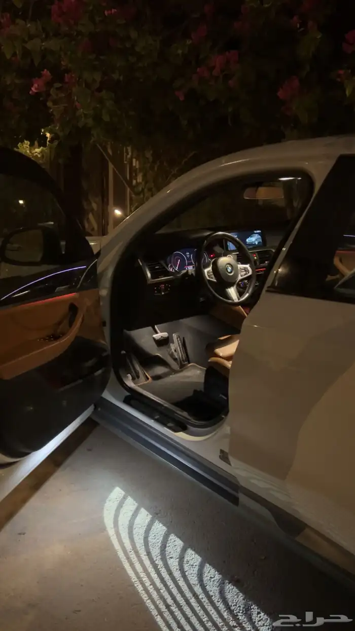 بي ام دبليو X4 الناغي 4