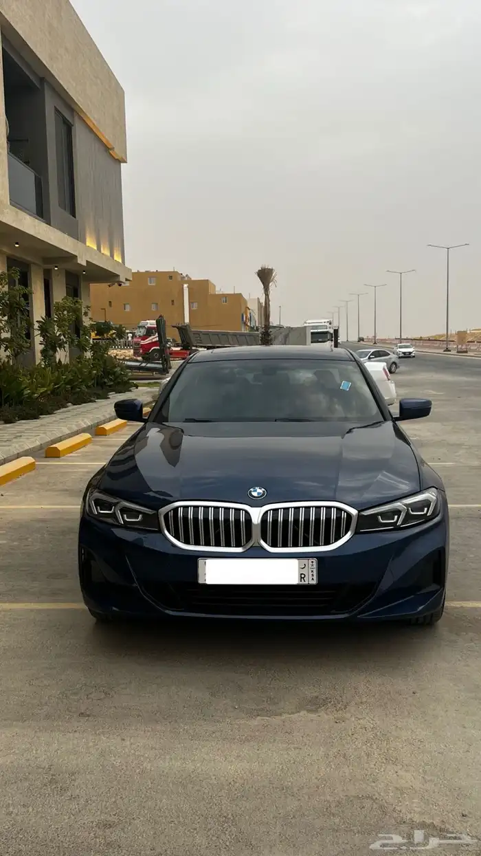 بي ام دبليو 2023 5