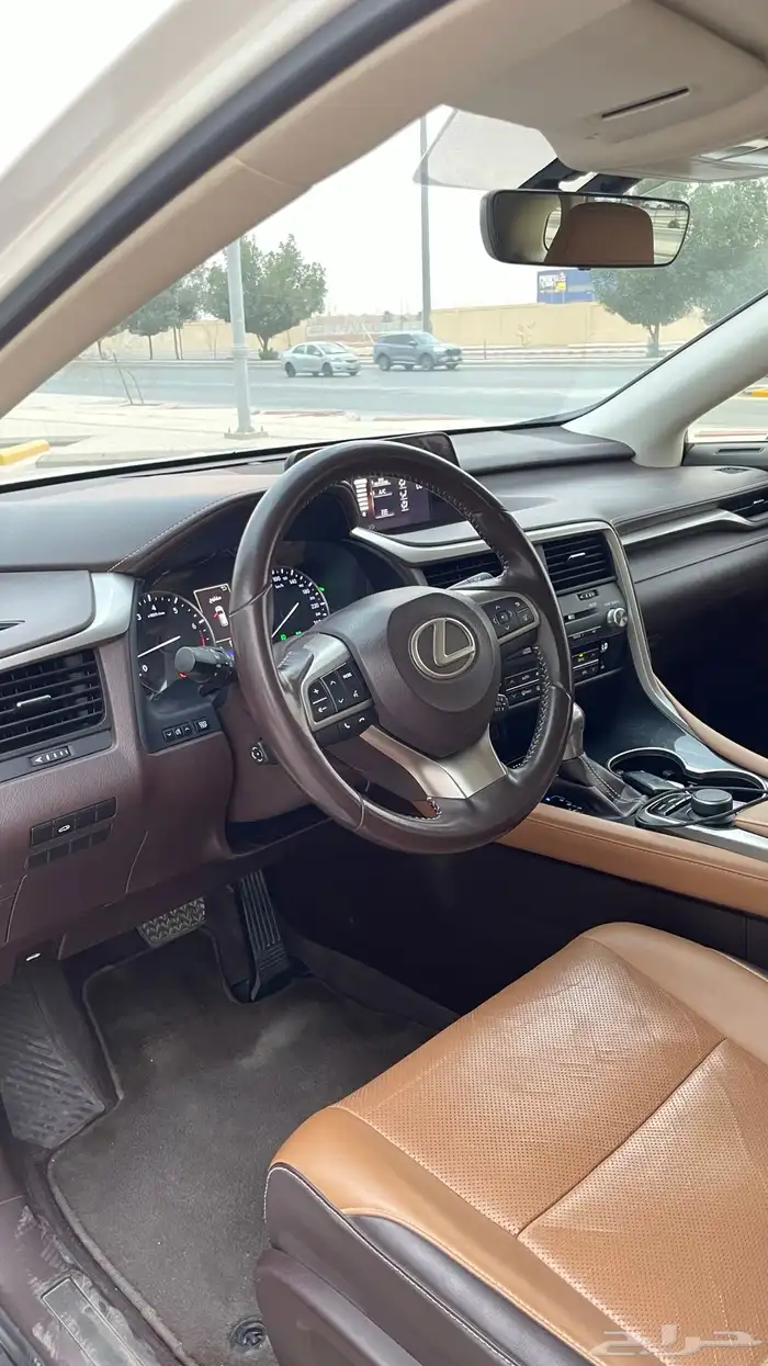 لكزس RX2019 سعودي 8