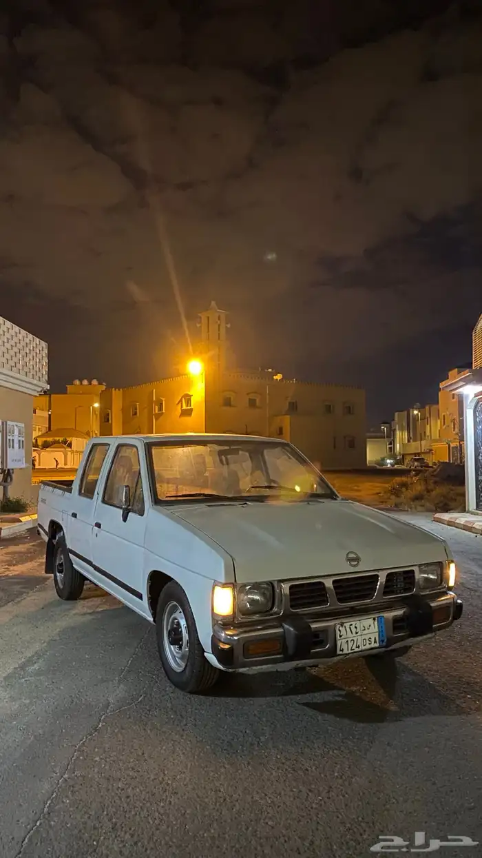 سلام عليكم اعرض لكم ددسن مديل 1994 مكيف قير و مكينه شرط 6