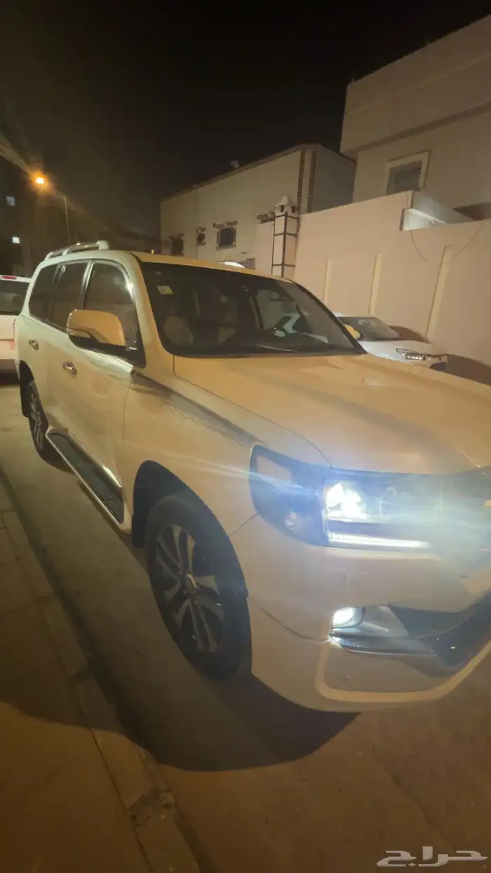 GXR Grand Touring 2019 جيب لاندكروزر قراند تورنق 5