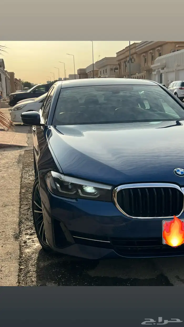 بس ام دبليو 2022 520i 7