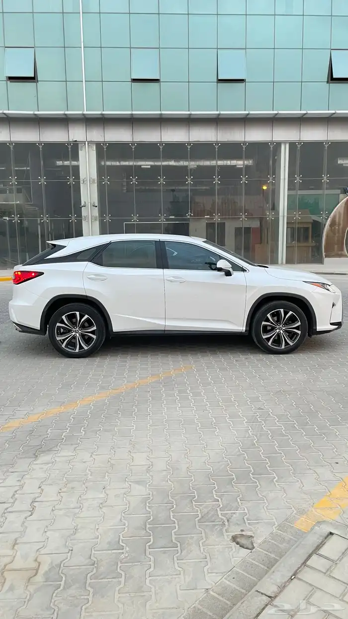 لكزس RX2019 سعودي 7