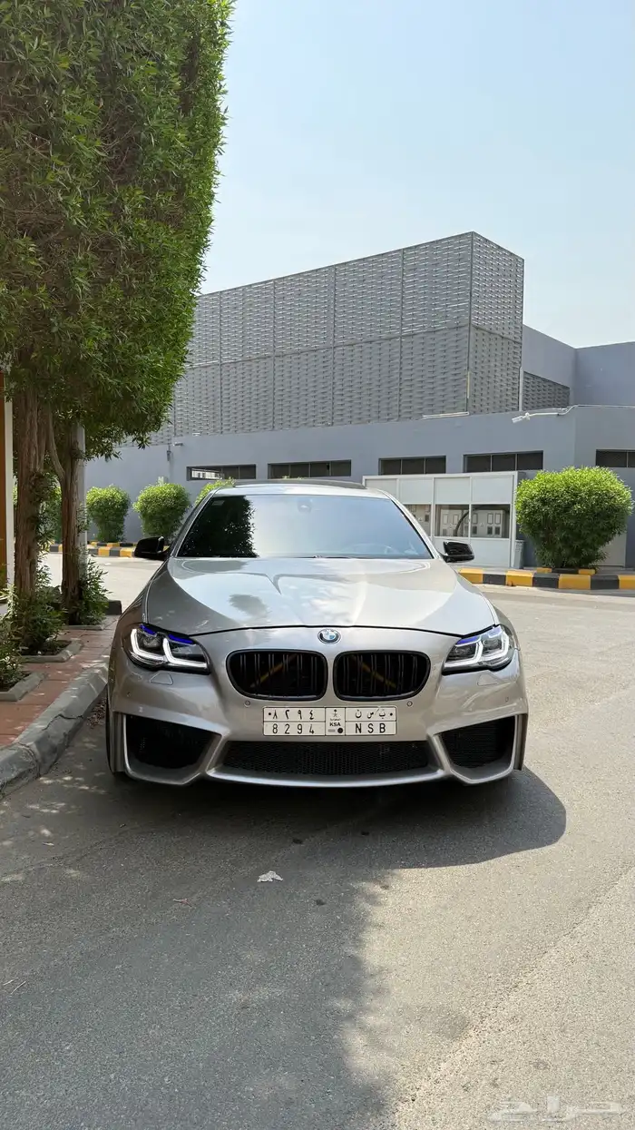 BMW 5 Series بي ام دبليو الفئة الخامسة 0