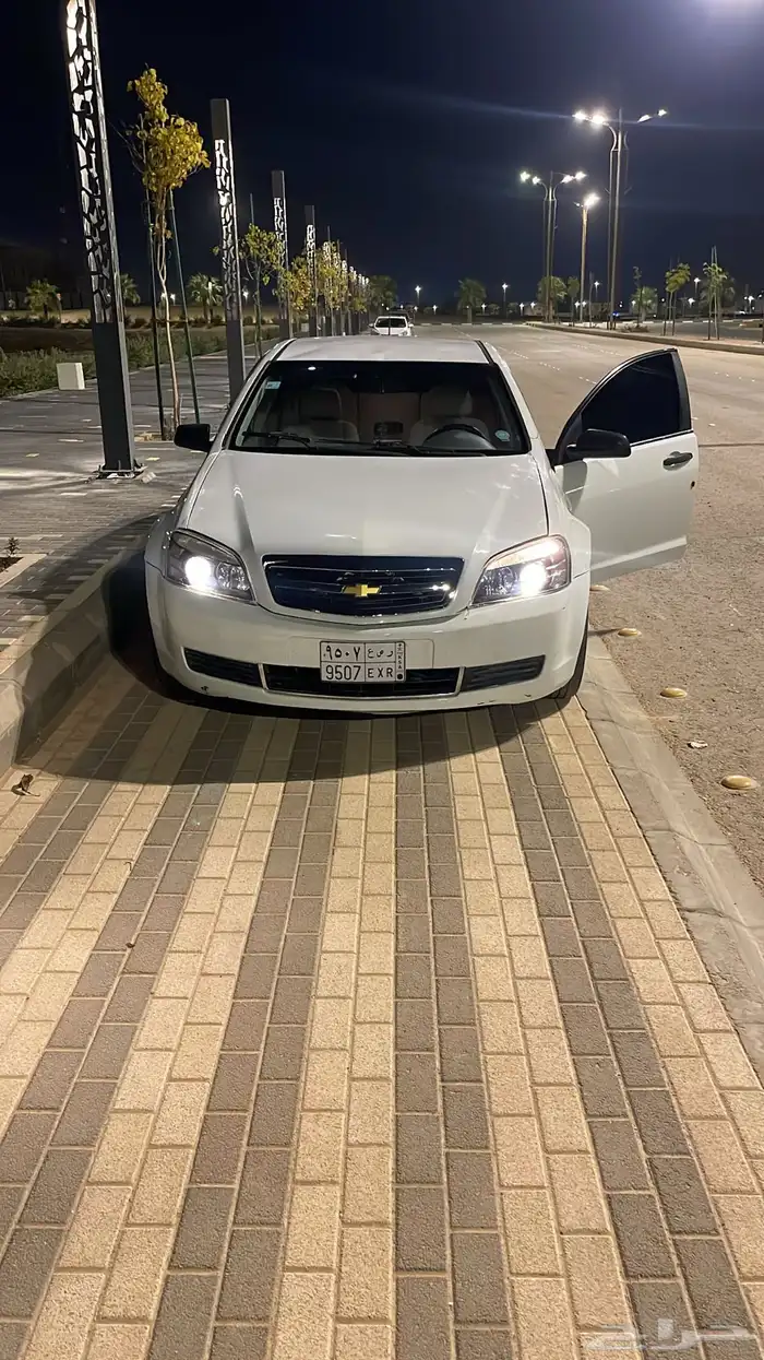 كابرس 2010 V8 الموتر نظيف يحتاج عمود او توضب مكينة الي يريحك 0