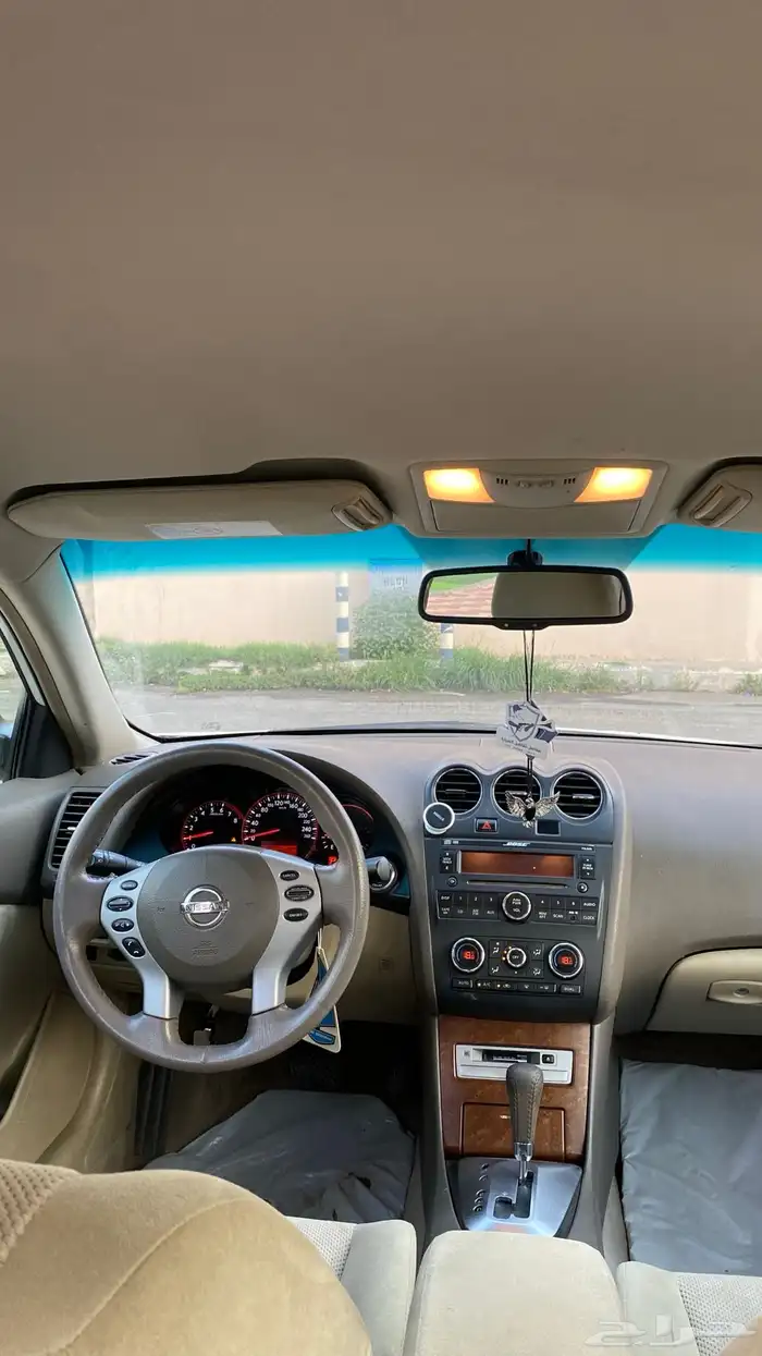 نيسان التيما 2009 3
