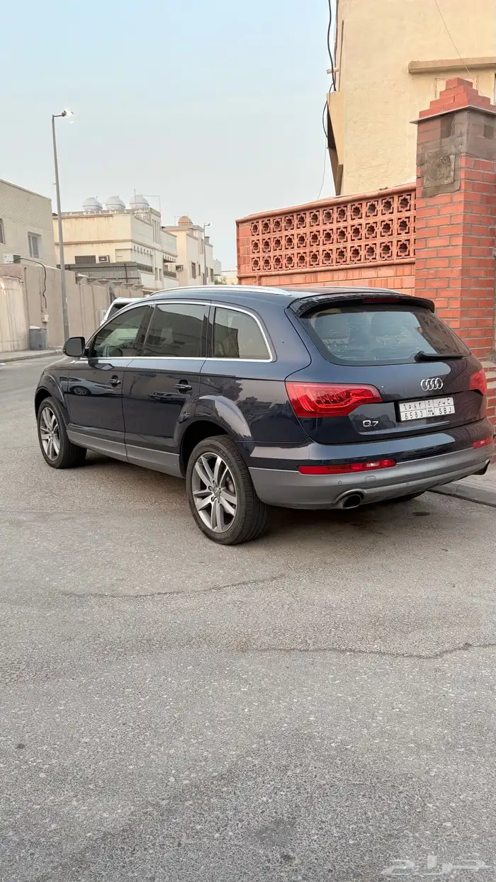 اودي Audi Q7 2014 1
