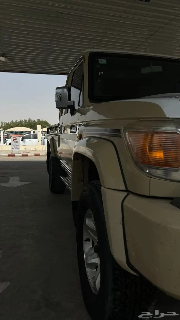 للبيع شاص 2013 بريمي 3