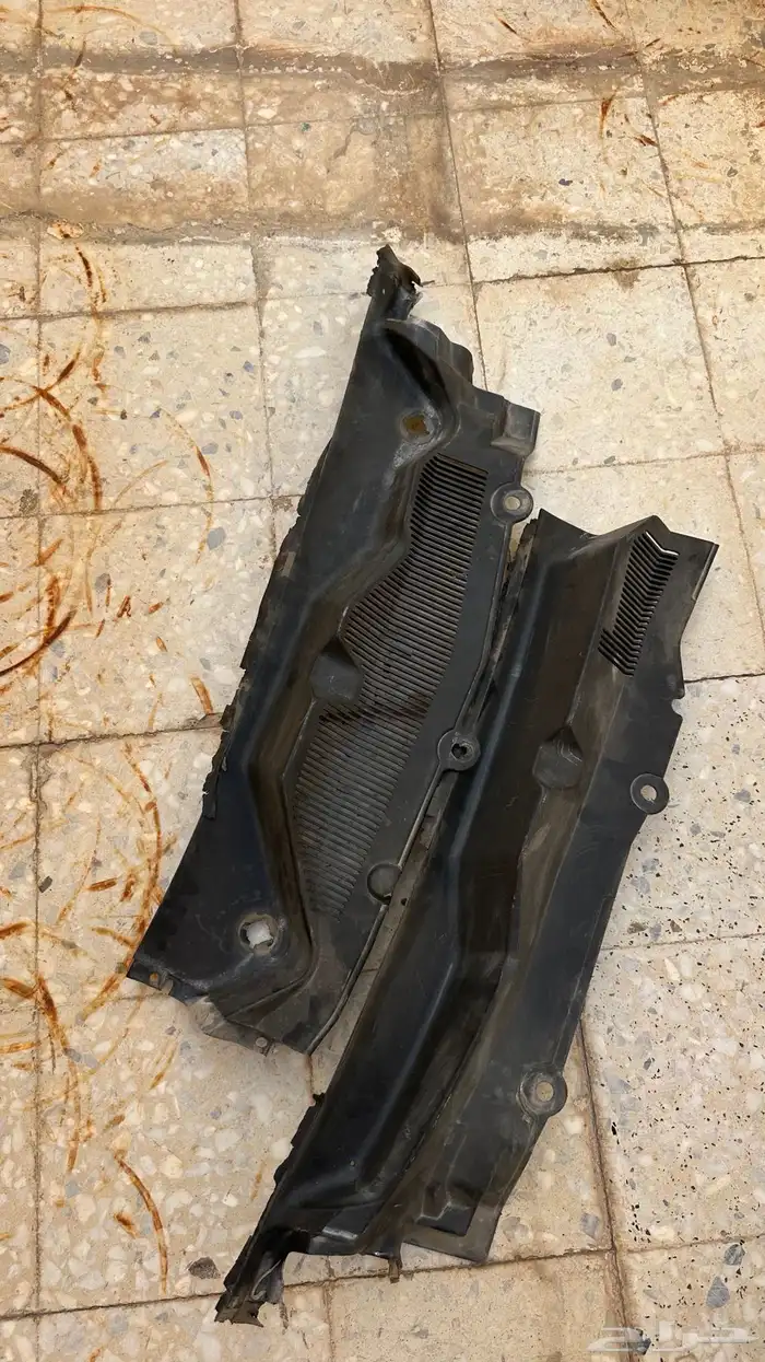 قطع غيار موستنج 6