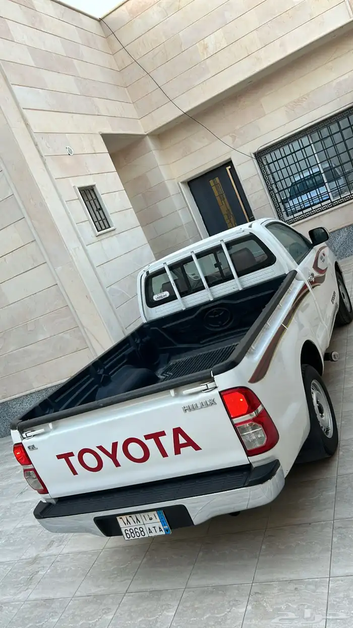 هايلوكس لكزس 2