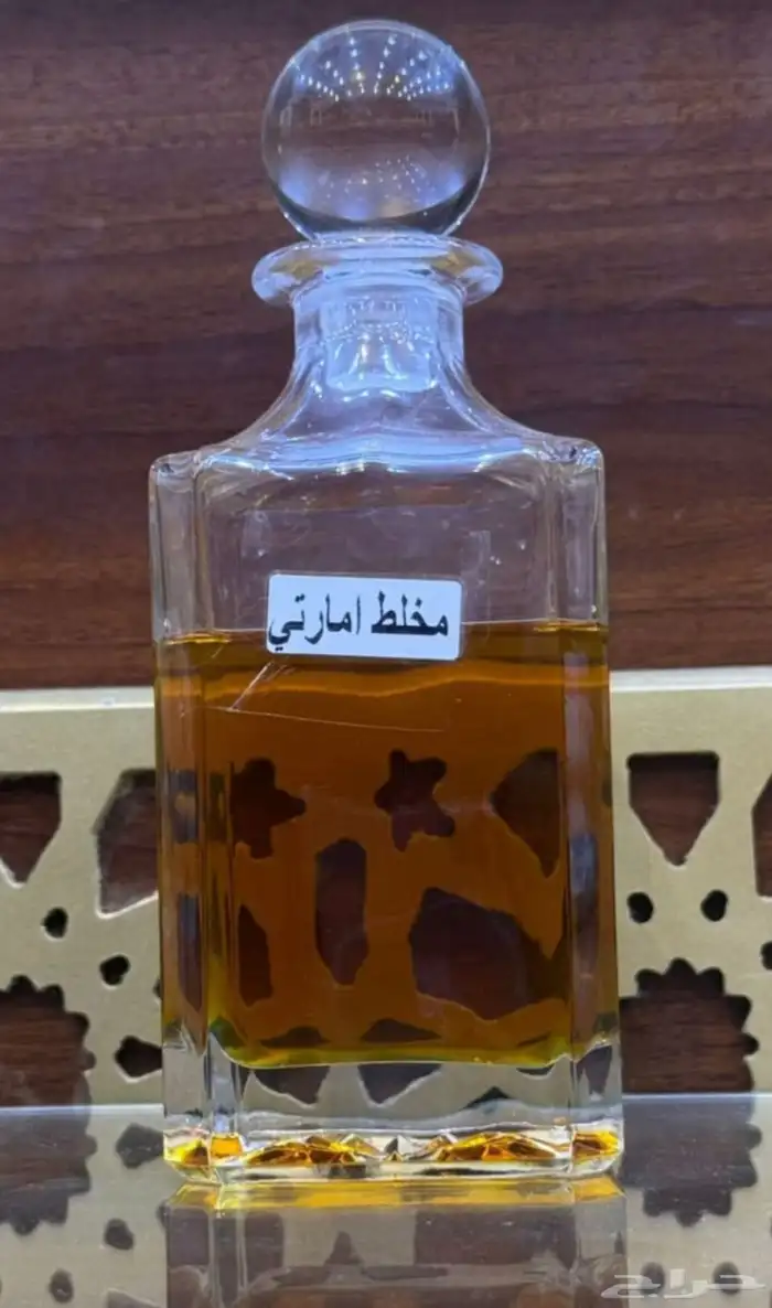 دهن عود ومخلطات حسب الطلب متوفر بالتوله وربع ونص توله 2