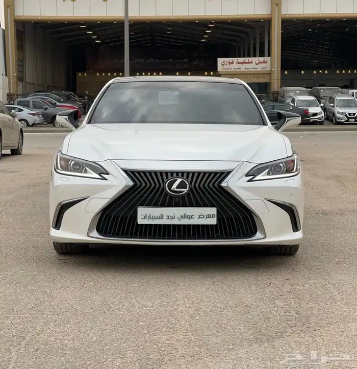 لكزس ES350. 2019 0