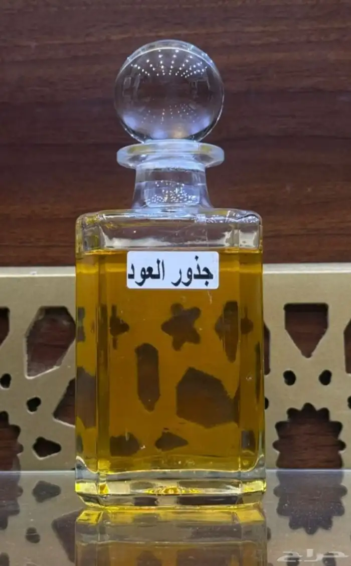 دهن عود ومخلطات حسب الطلب متوفر بالتوله وربع ونص توله 10