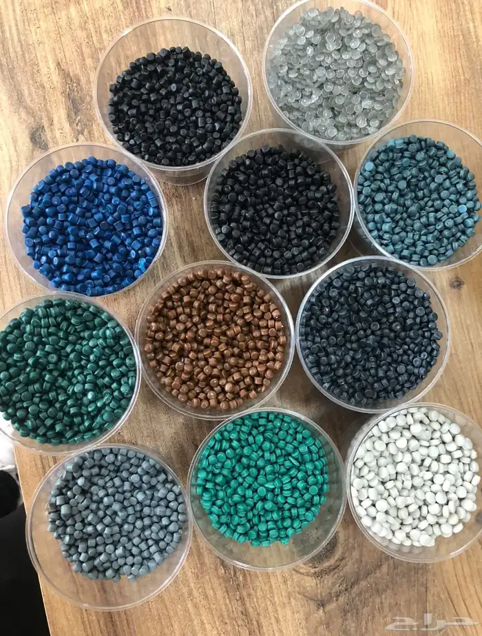 بلاستيك مجروش و pet Flakes للبيع (حاويات فقط) 0