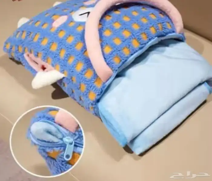 مخدة وشنطة 1