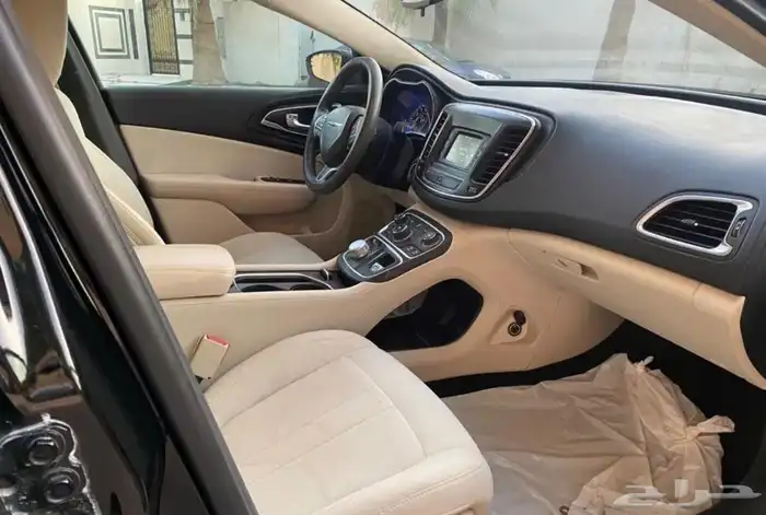 كرايسلر c200 6