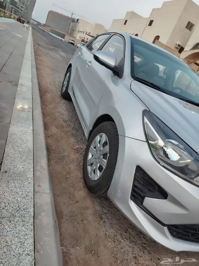 كيا ريو 2022 3