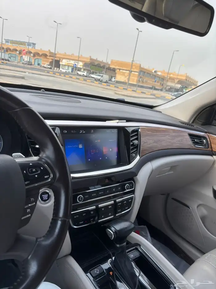 GAC جيب GS8 اسود نظيف 2020 11