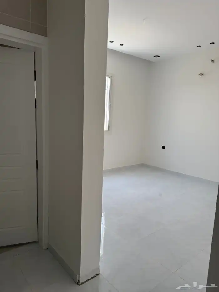 عماره مشطبه للبيع في جليل 11