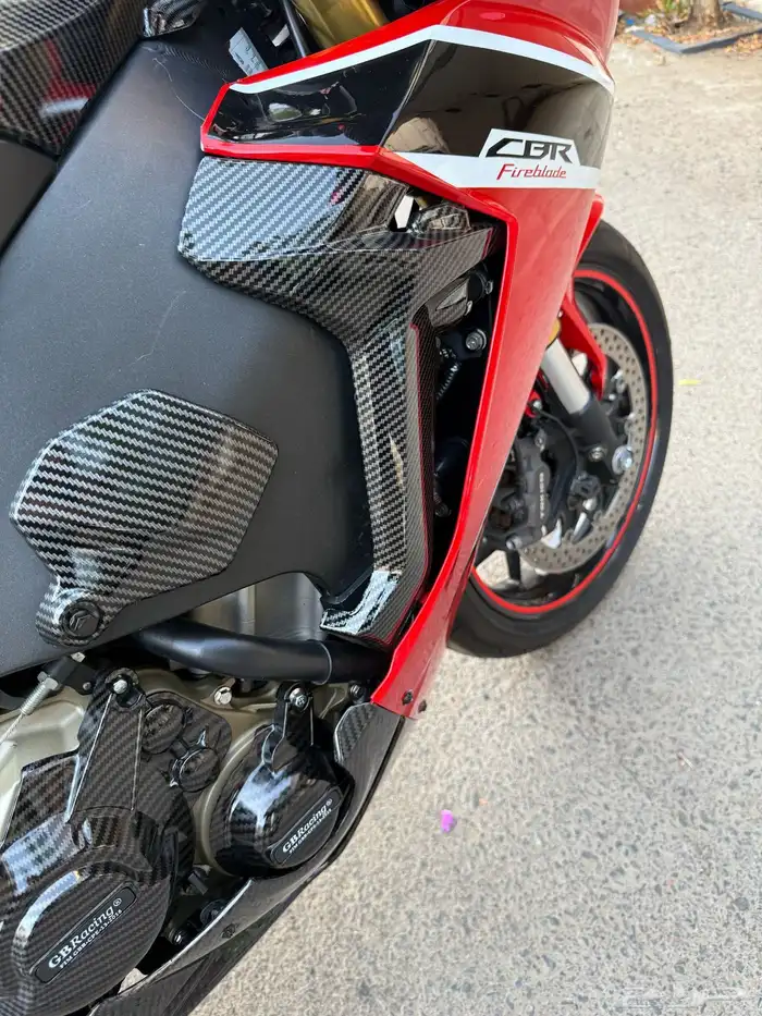 دباب هوندا cbr 1000 2017 11