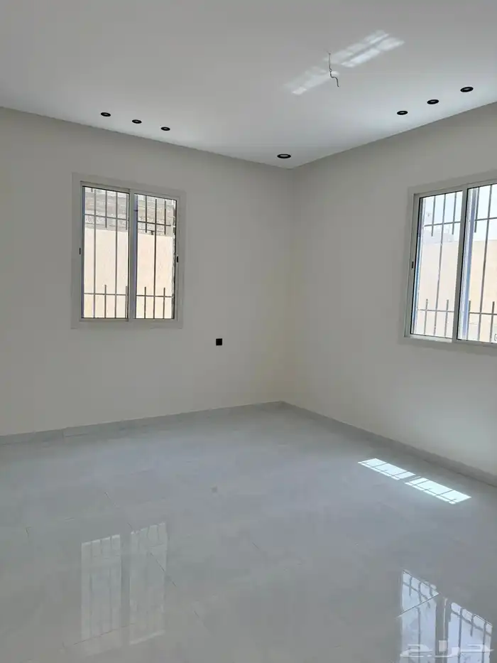عماره مشطبه للبيع في جليل 6