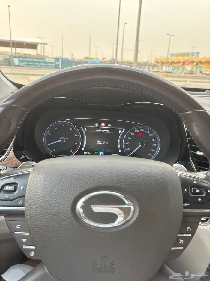 GAC جيب GS8 اسود نظيف 2020 9