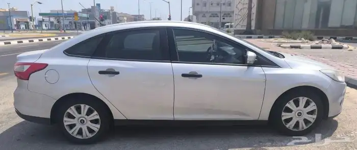فوكس فورد 2014 فضي للبيع مطلوب 17000 والصامل مانختلف معه 3
