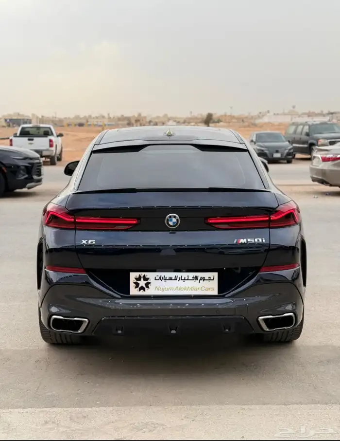 بي ام دبليو X6 M50i 2020 - ام كت 8 سلندر نظيف جدا 5