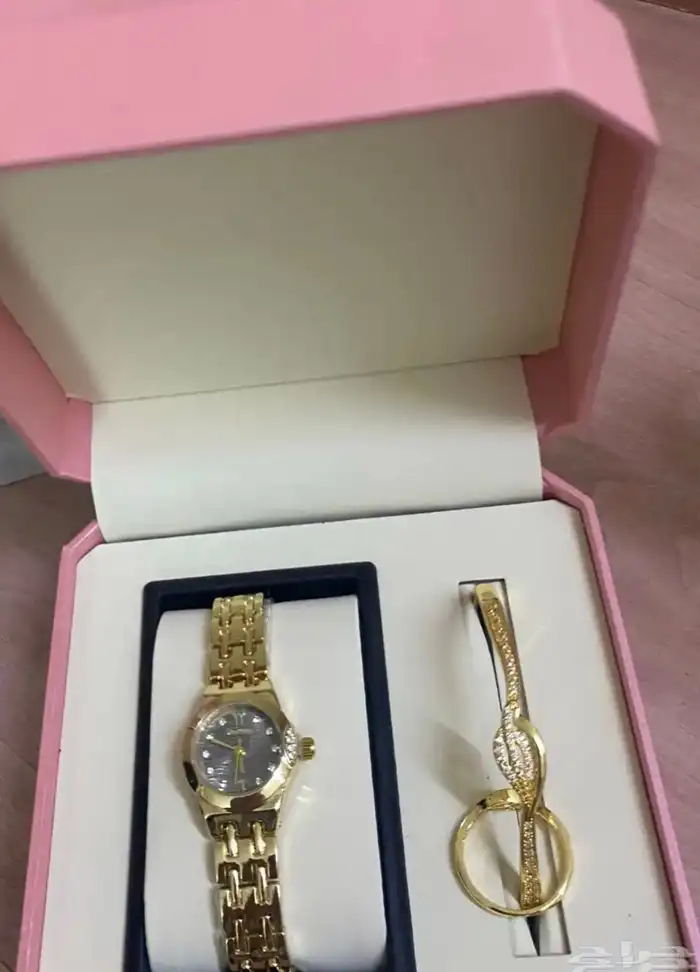بوكسات ساعات نسائية مع إسوارات فخمة 2