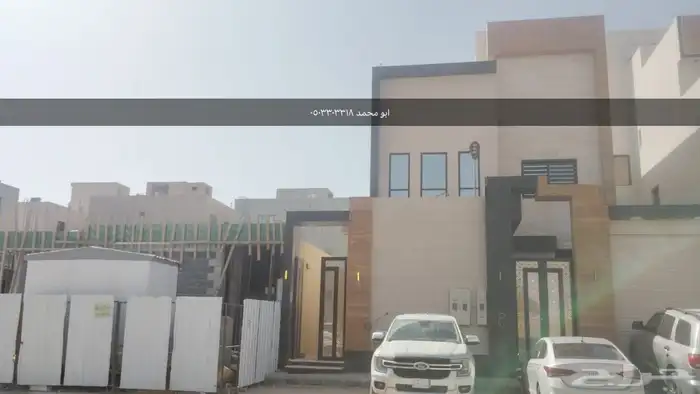 للايجار فيلا فاخرة في شمال الرياض 0
