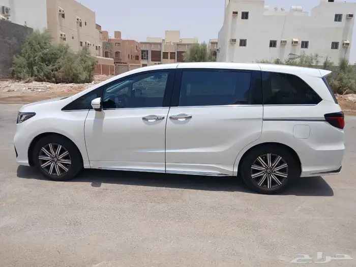 هوندا اوديسي 2021 خالي من الرش والحوادث 4