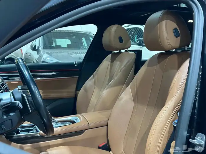 بي ام 740Li موديل 2019 8