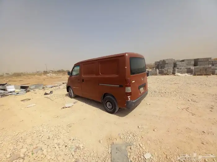 ديهاتسو فان 2012 6