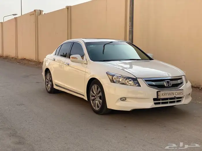 هوندا اكورد فل كامل 2012 0