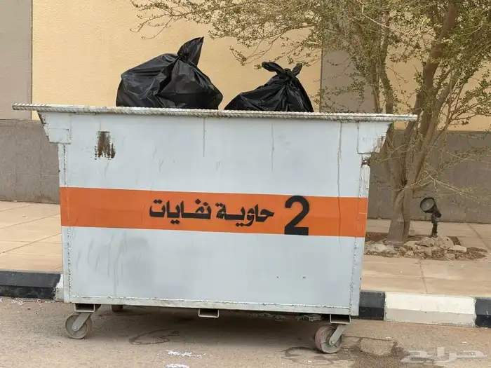حاويات نفايات حديد حجمين للبيع 0