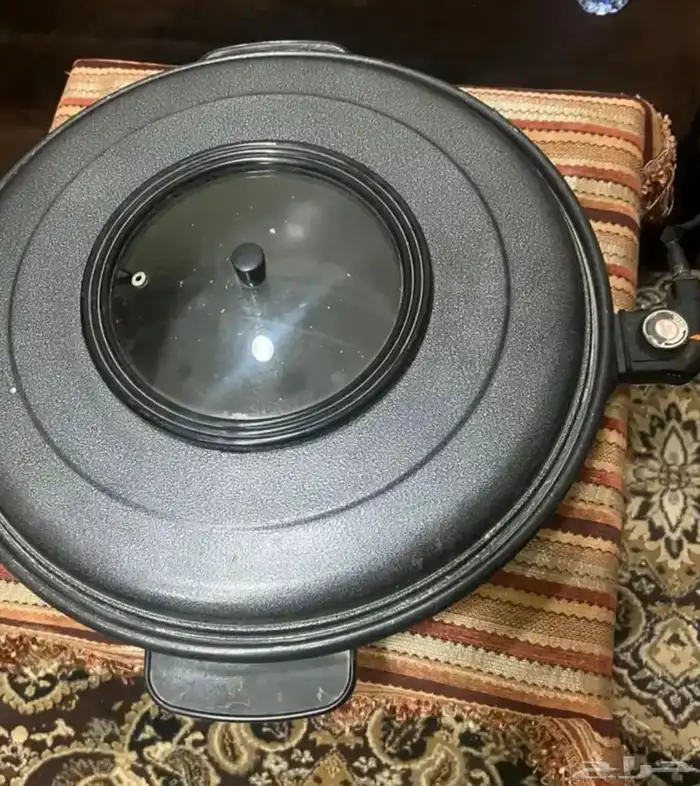 أغراض متنوعه. منها المستخدم ومنها الجديد 0