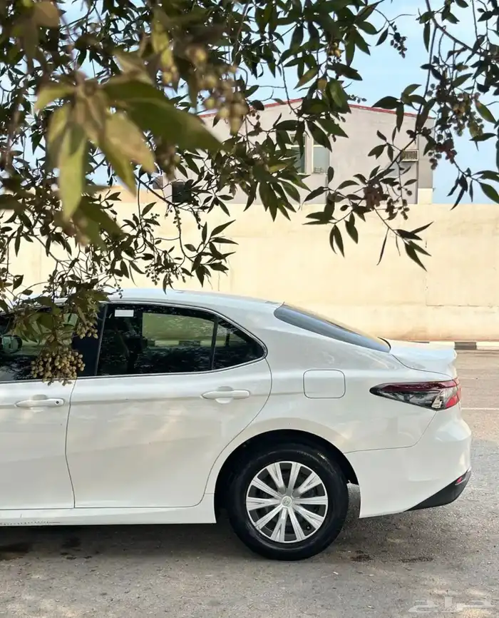 كامري 2022 ستاندر ماشي 40 0