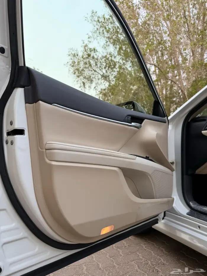 تويوتا كامري 2022 GLE-X وكالة   شبه جديدة 6