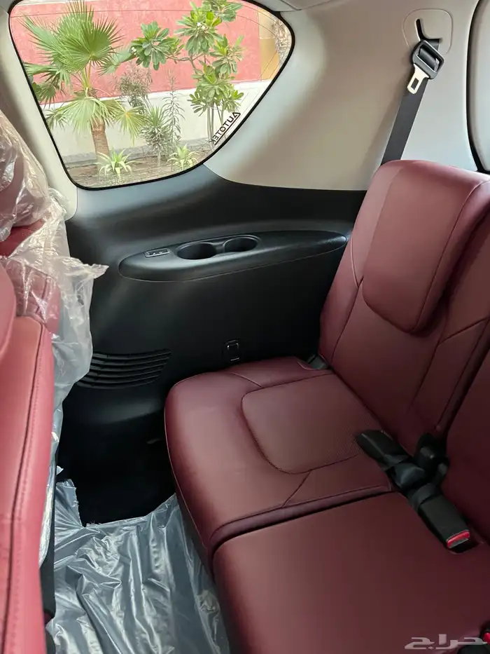 للبيع نيسان باترول بلاتينيوم 2024 V6 46