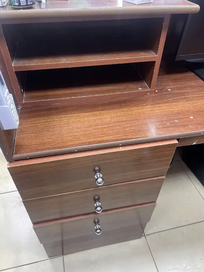 مكتب خشب للبيع 0