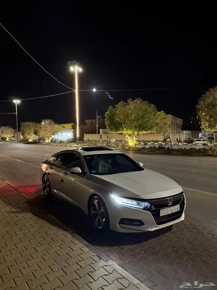هوندا اكورد 2018 نص فل سبورت ( مالك أول ) نظيف إستخدام شخصي 1