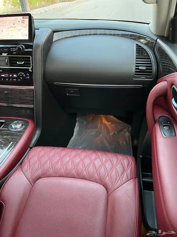 للبيع نيسان باترول بلاتينيوم 2024 V6 33