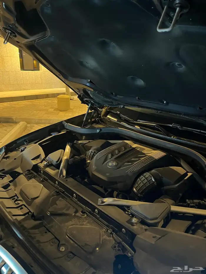 بي ام x7 2022 16