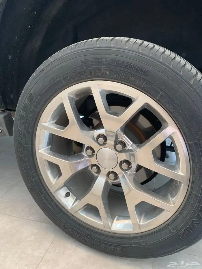 مع وكفرات للبدل مع جنط 18 1