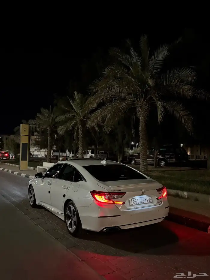 هوندا اكورد 2018 نص فل سبورت ( مالك أول ) نظيف إستخدام شخصي 0